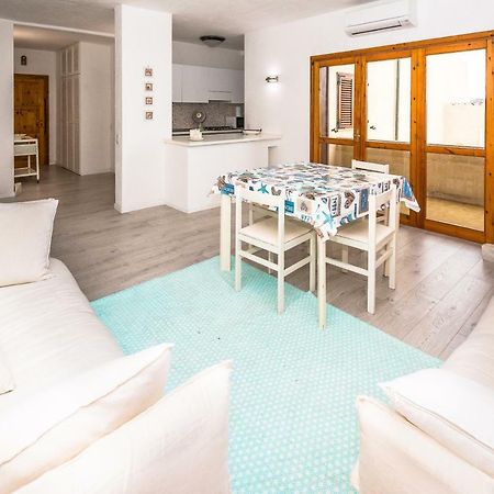 Appartamento Punta Nera Ла Мадалена Екстериор снимка